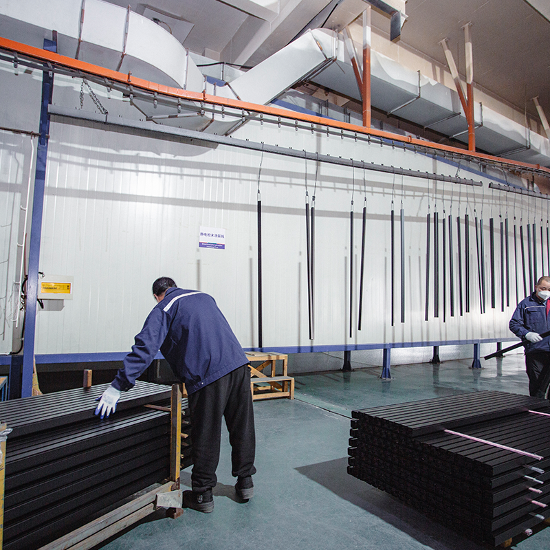 Coating Workshop - Powder Coating Line - Unhanging Operation